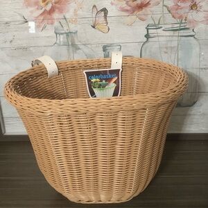 Colorbasket Front Handlebar Adult Bike Basket - Water Resistant, Hand-Woven